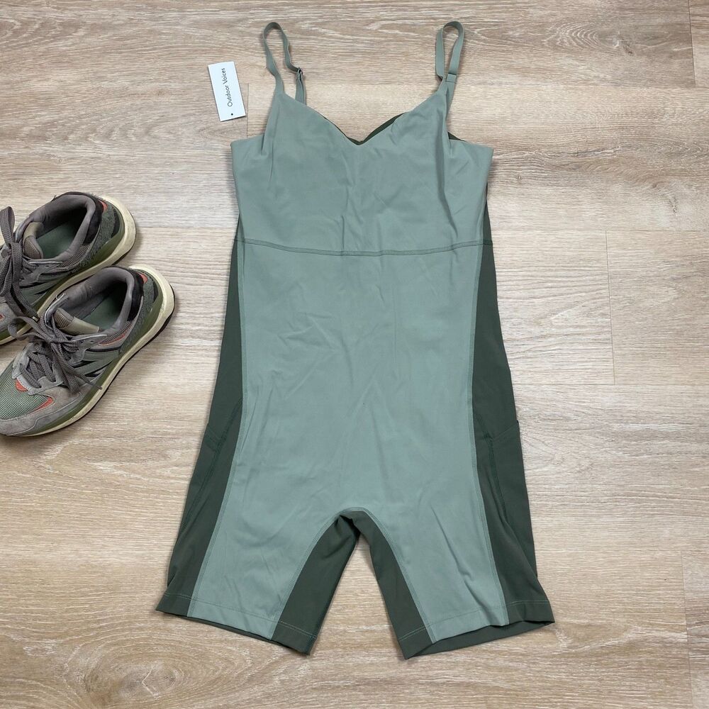 NWT Outdoor Voices Zoom 8” Bodysuit Women's L Color Sandstone/ Tea Tree - Picture 1 of 6